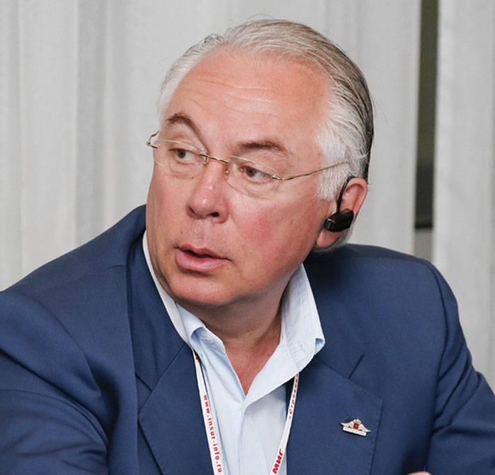 Дмитрий Маркаров, генеральный директор ОАО «Росгосстрах» 