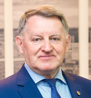 Владимир Табачников, президент Союза предпринимателей Новокузнецка, генеральный директор компании «Кузбасская ярмарка»
