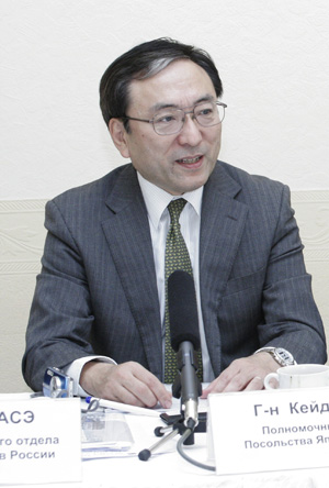 Кейдзи Идэ, заместитель главы миссии, полномочный министр посольства Японии в России 