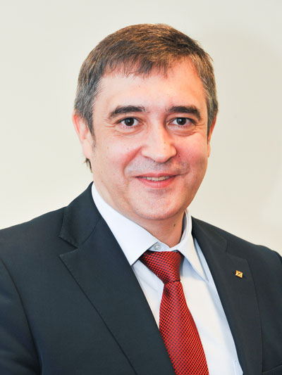 Андрей ПОЧЕСНЕВ, директор регионального центра «Сибирский», ЗАО «Райффайзенбанк»
