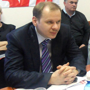 Александр Шнитко, исполняющий обязанности начальника департамента строительства областной администрации 