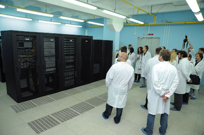 Построенный в прошлом году в Новосибирске data-центр, позволит активно продвигать на рынке услуги хостинга и «Colocation»